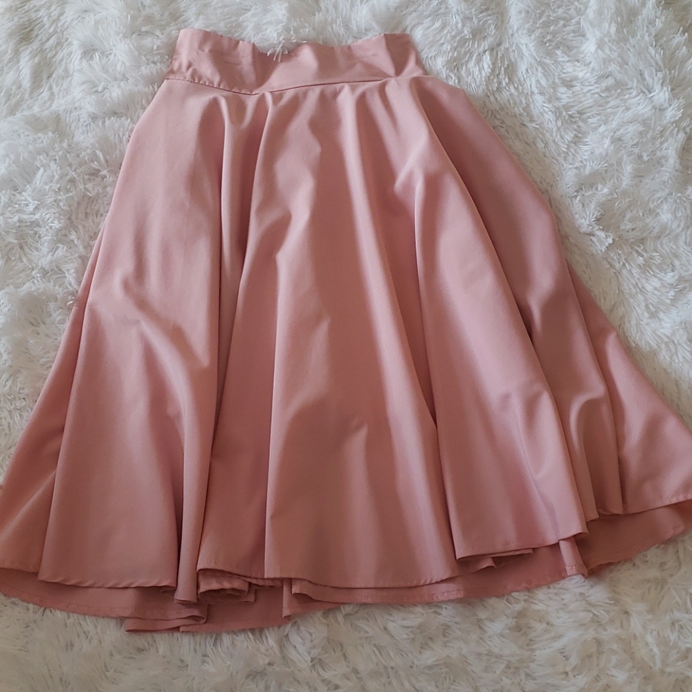 💕2 for $6 Pink circle skirt